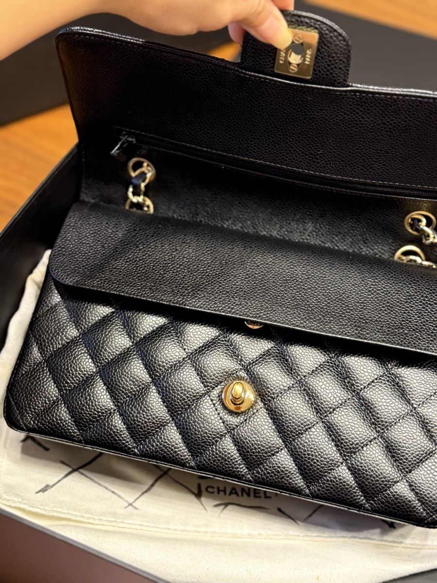 Chanel Borse da donna: Sac classique double rabat taille M – Usato da Chêne-Bourg venduto da luy_hk5b 3