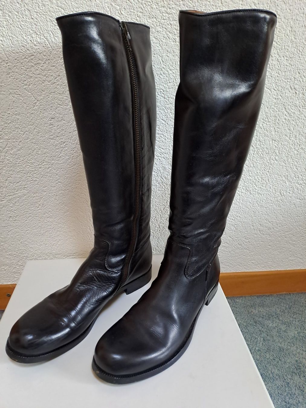 Scarpe da donna: Damenstiefel, NP 429.-, Gr. 38,5 – Usato da Frauenfeld venduto da Andadaa 1