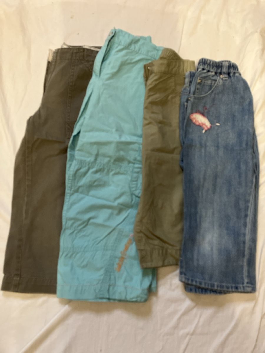 Lotti & Set di vestiti: Kleiderpaket Gr. 128 – Usato da Bauma venduto da Dolphin3 2