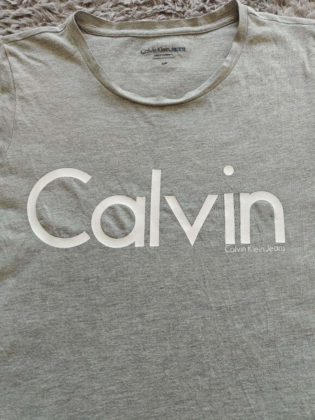 Calvin Klein T-Shirts: Calvin Klein T Shirt – Gebraucht aus Pieterlen von Saemelili 1