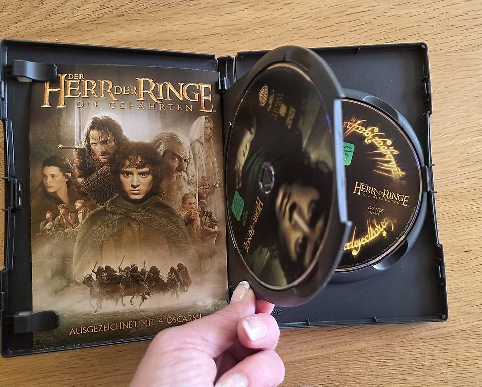 Tutti i DVDs: Herr der Ringe die Gefährten – Usato da Heimberg venduto da Cpidu 1