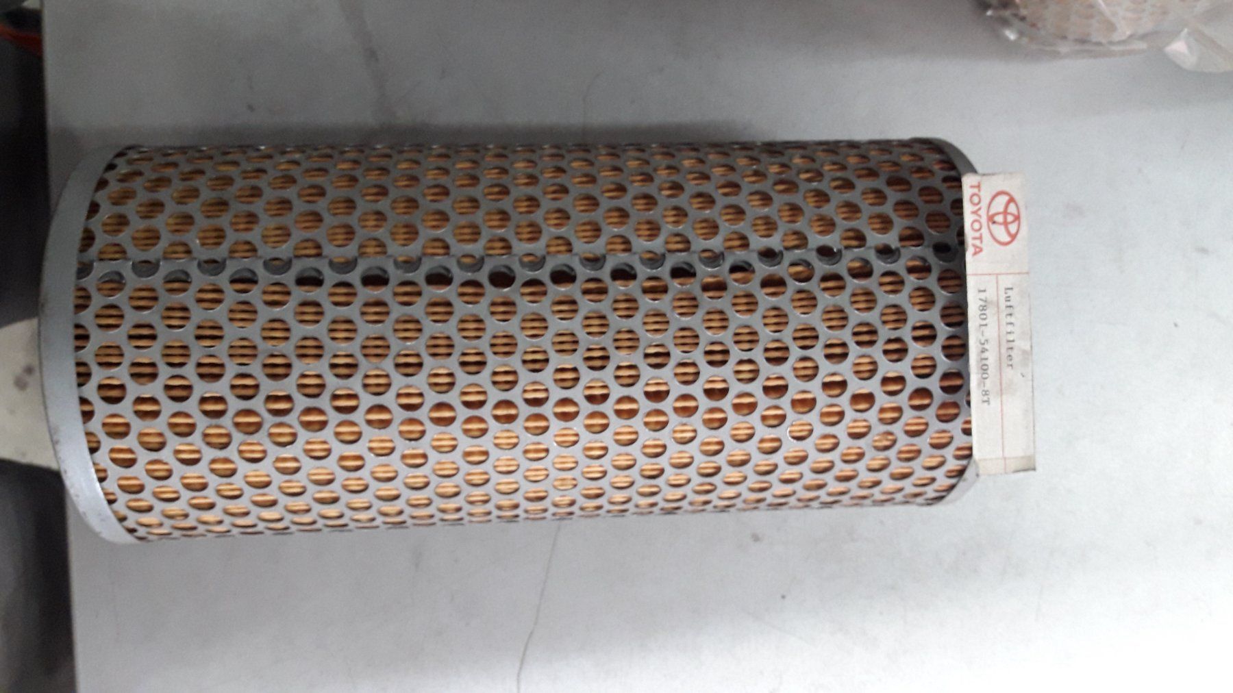Toyota Tutti pezzi di ricambio auto: TOYOTA Luftfilter 17801-54100-8T – Nuovo (secondo la descrizione) da Flawil venduto da LG-AG_Teilemarkt 1