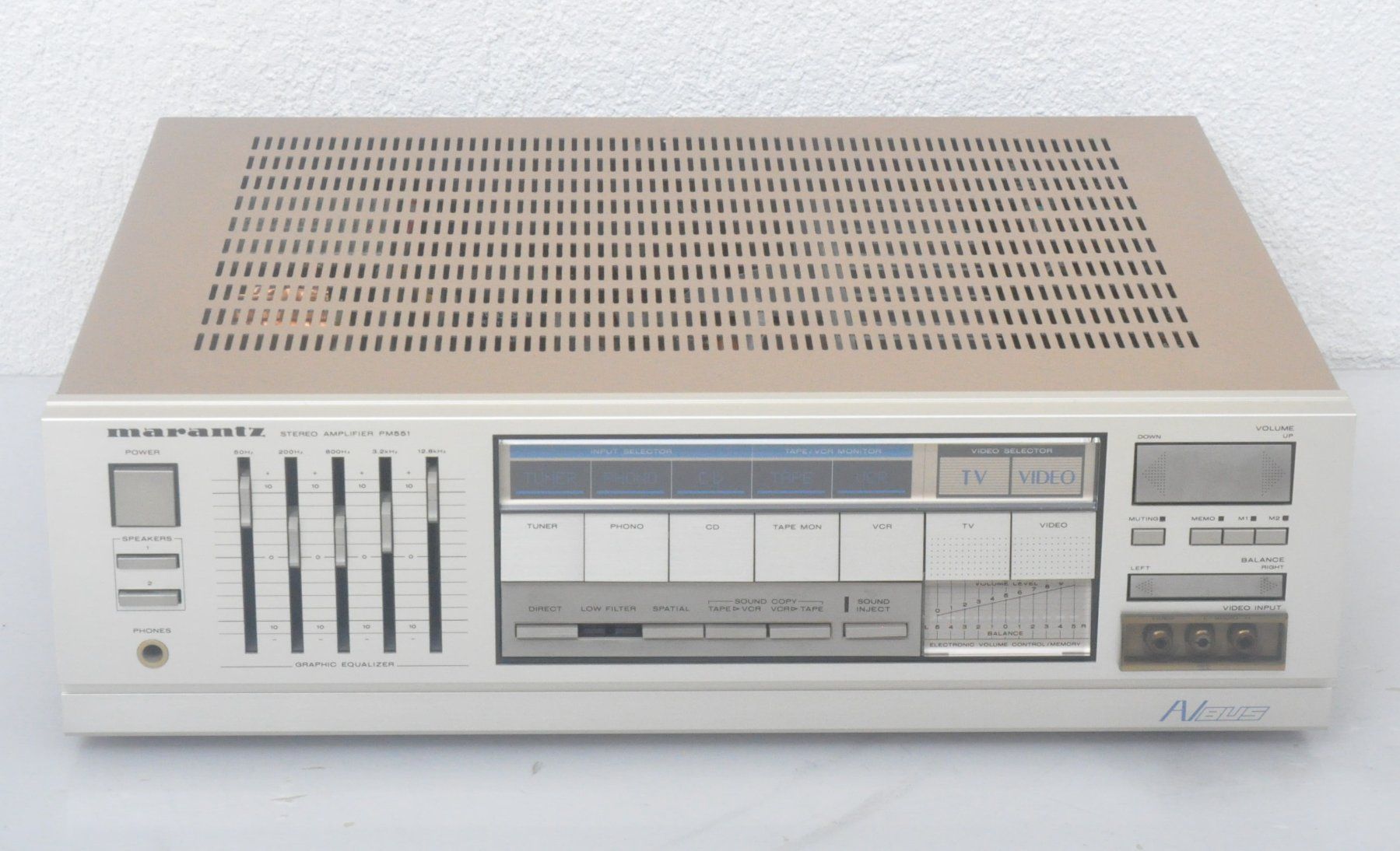 Marantz Amplificatori: Marantz PM551  Integrated Amplifier – Usato da Oberglatt ZH venduto da Kumar2 3
