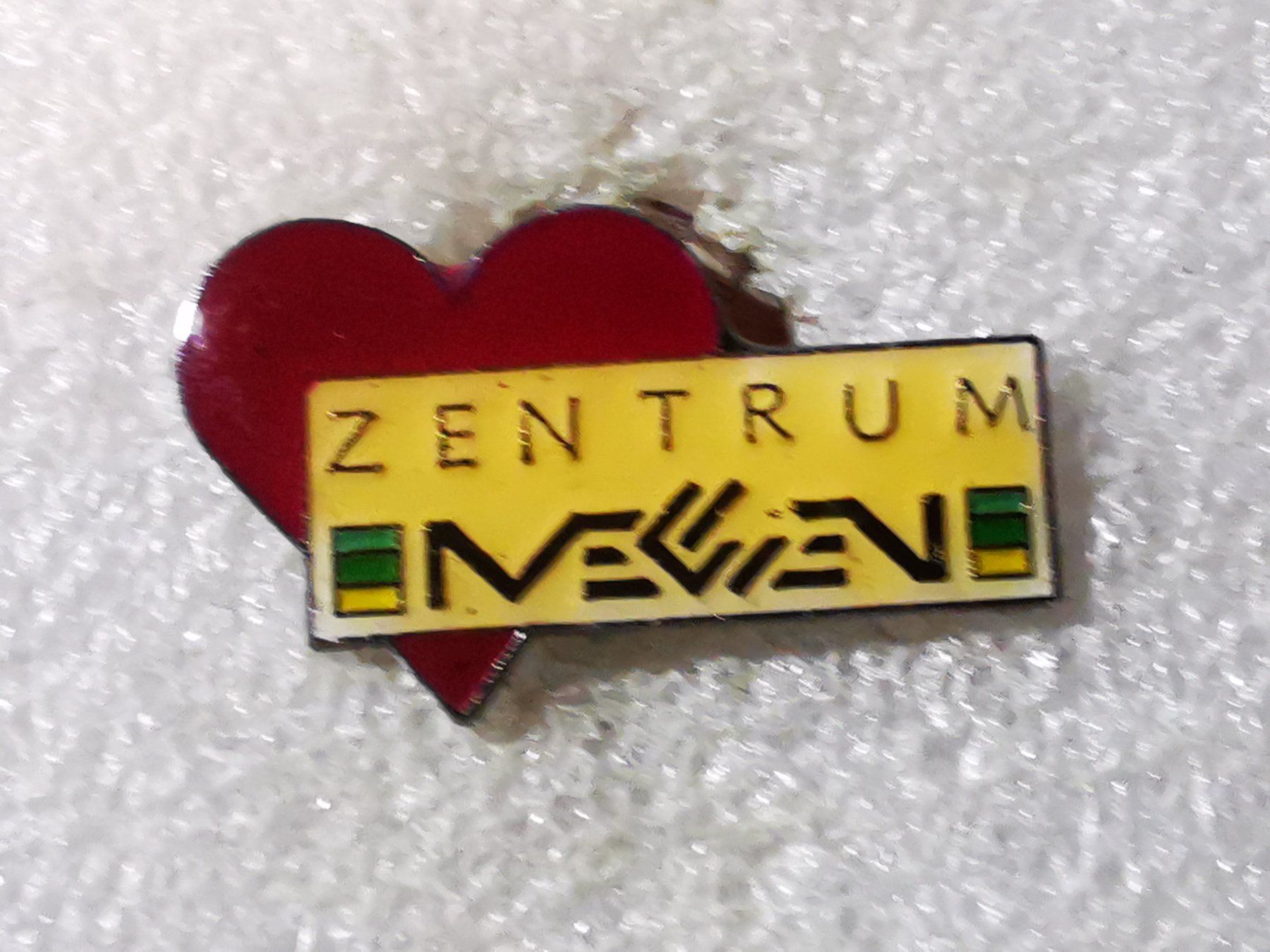 Placchette & Badge: Ansteckpin 16: Zentrum Messen – Usato da Oppligen venduto da Pin-Fall-Shop