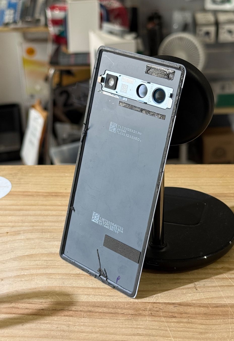 Google Telefoni cellulari / Smartphones: Google Pixel 7A - vitre arrière original – Usato da Morges venduto da DA-repa 1