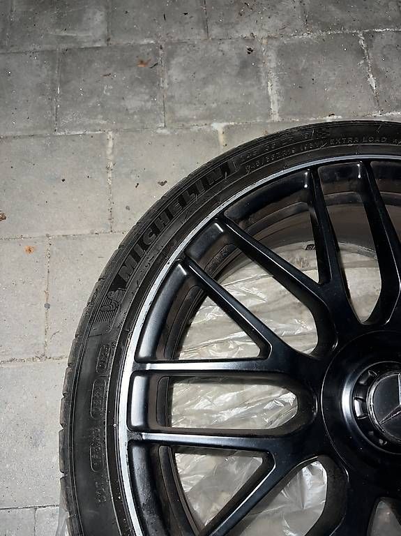 Cerchioni: Mercedes C63s W205 – Usato da Ballwil venduto da flo_hw8s 3
