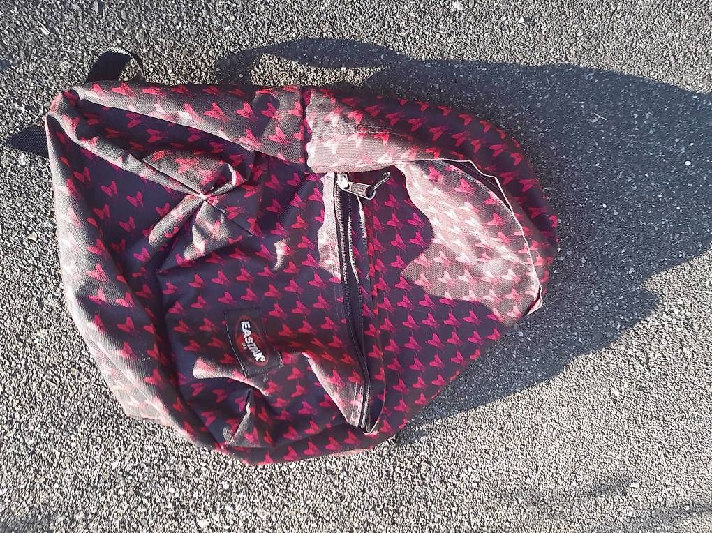 Zaini: sac à dos easpak – Usato da Plan-les-Ouates venduto da Flo101