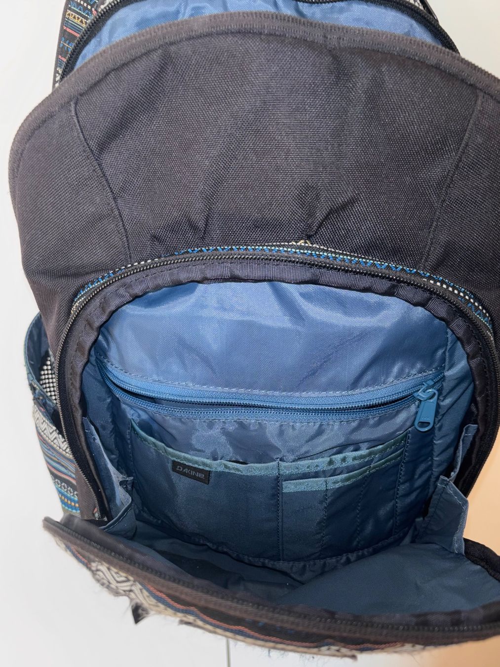 Dakine Zaini: Dakine Rucksack gemustert – Usato da Erlen venduto da xdi_yy28 3