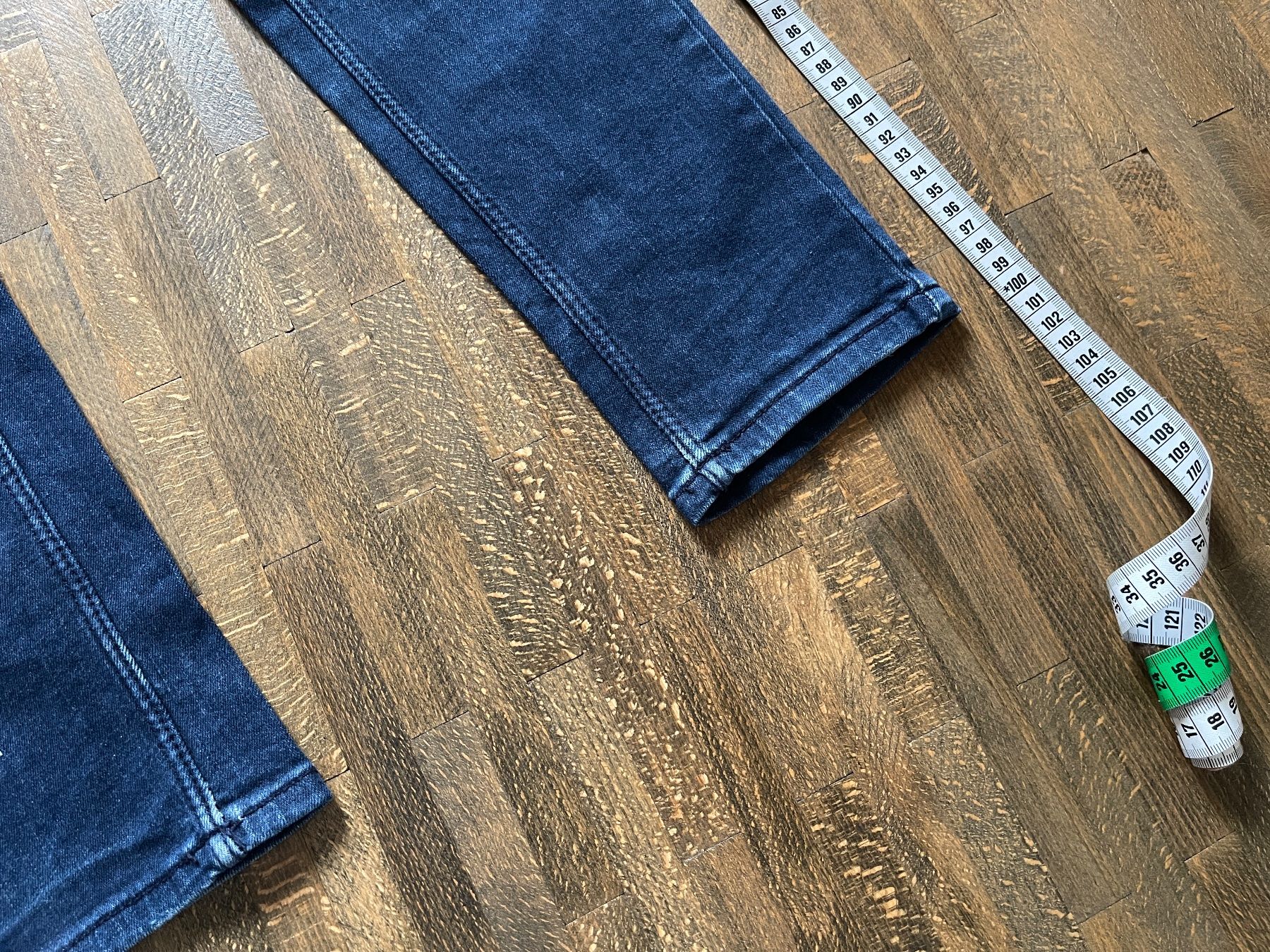 Jeans: Dunkelblaue Jeans, Grösse W34 L32 – Usato da Oberfrittenbach venduto da haribo132 5