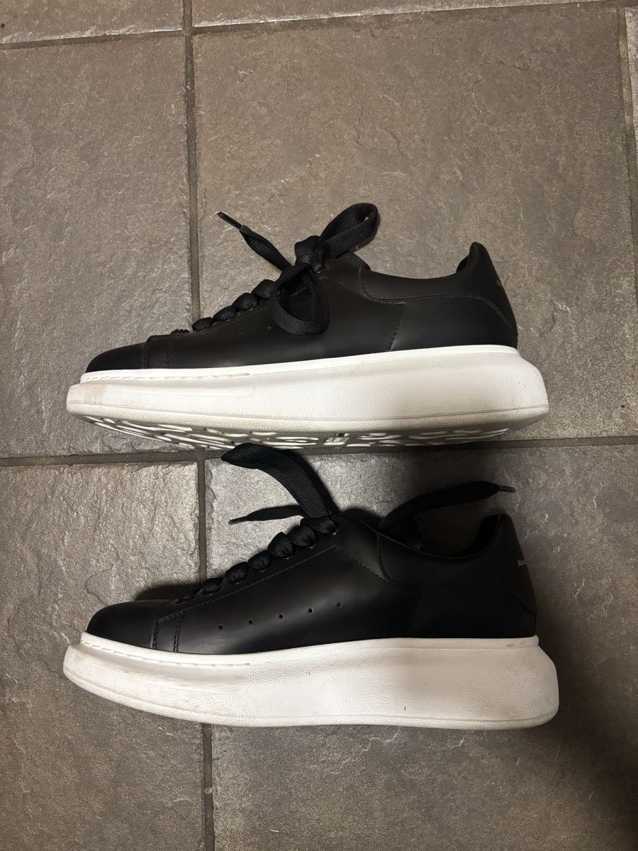 Alexander Mcqueen Scarpe da donna: Vendo sneaker Alexander MqQueen originali – Usato da Sils/Segl Maria venduto da jes_6f55 1