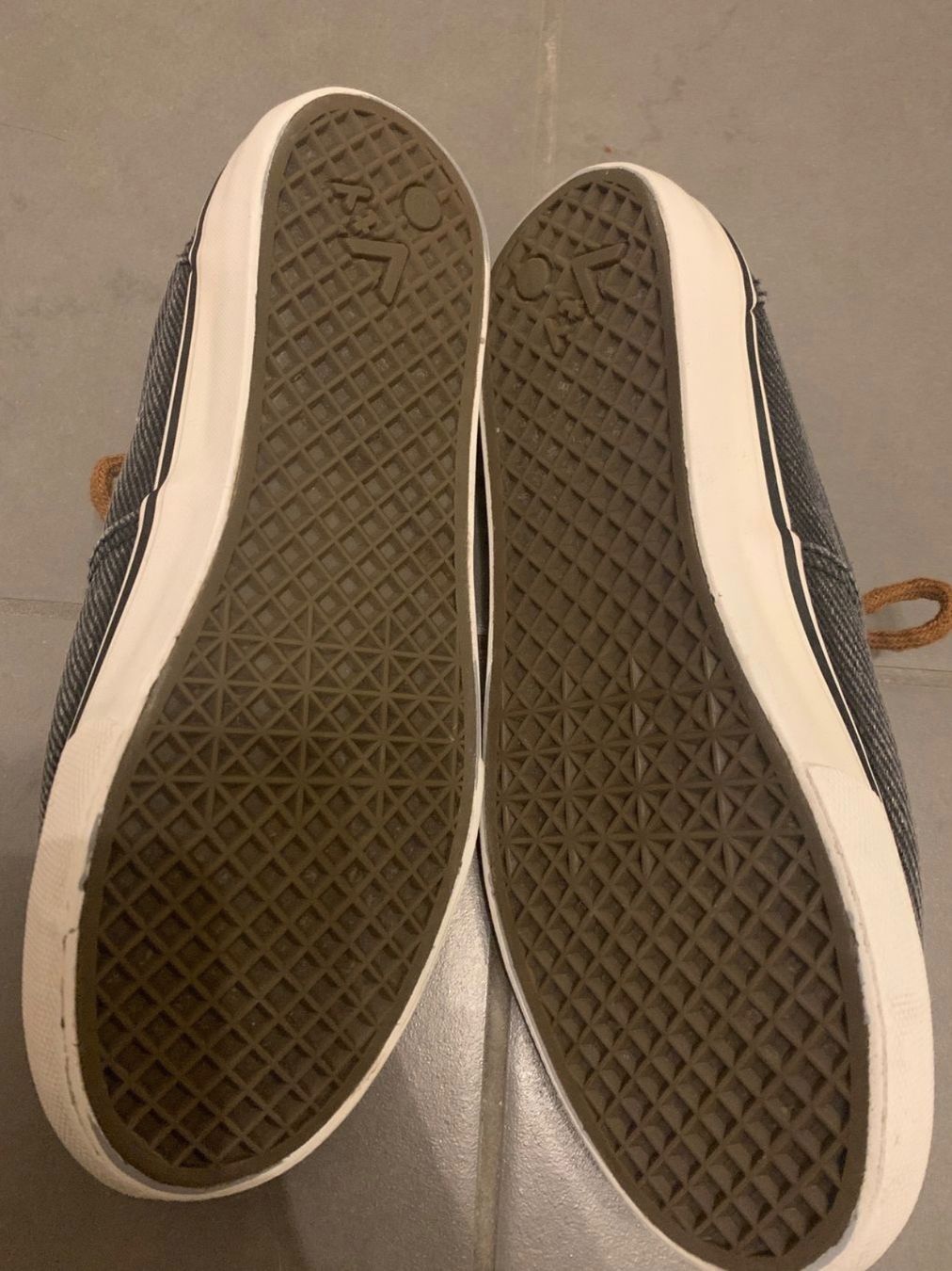 Scarpe da donna: Chaussures basses  Victor Envoi possible/Versand möglich – Usato da Belmont-sur-Lausanne venduto da chu_vxf5 1