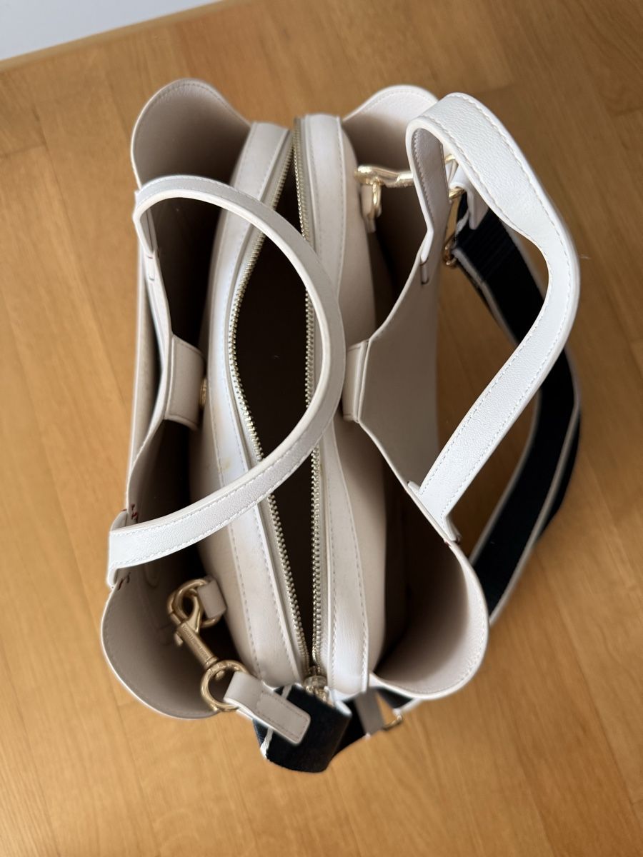 Tommy Hilfiger Borse da donna: Tommy Hilfiger Handtasche – Usato da Baden venduto da ..Nina.. 3