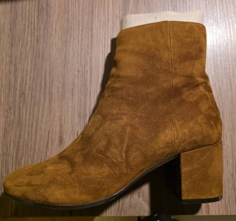 Scarpe da donna: Lederstiefel Velours Stiefelette – Usato da frick venduto da Anina20 1