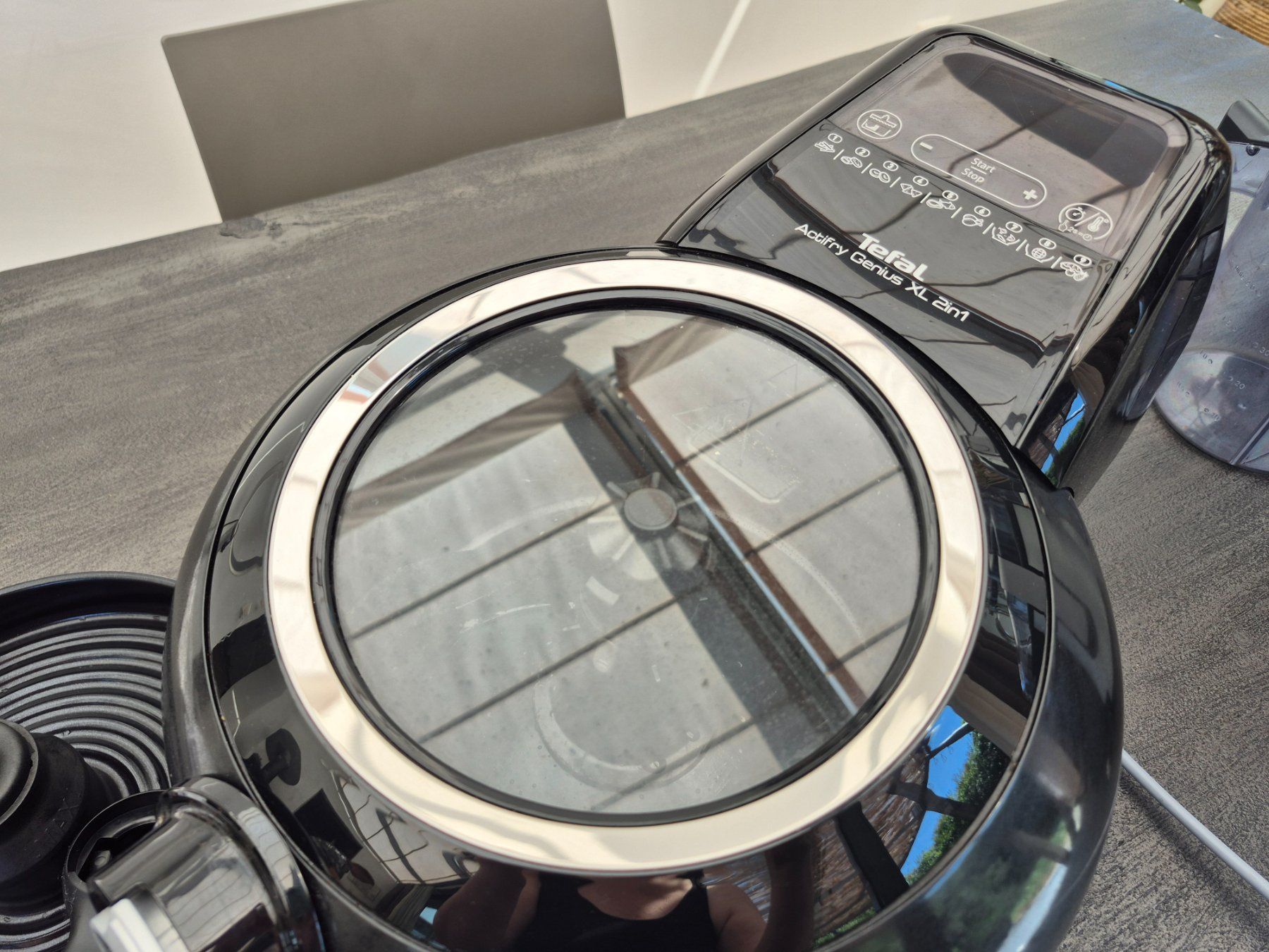Cuisines complètes: Tefal Actifry Genius XL 2in1 – D'occasion à Bassecourt par jojor 2