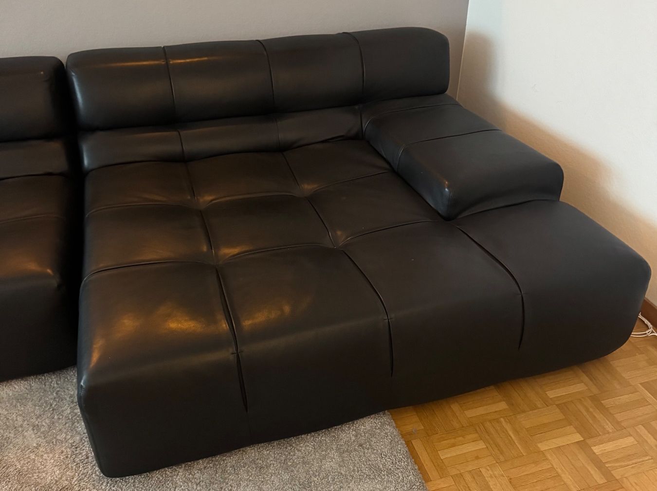 B&B Italia Divani: B&B Italia Tufty-Time Ledersofa schwarz – Usato da Zürich venduto da Dom_egl91 3
