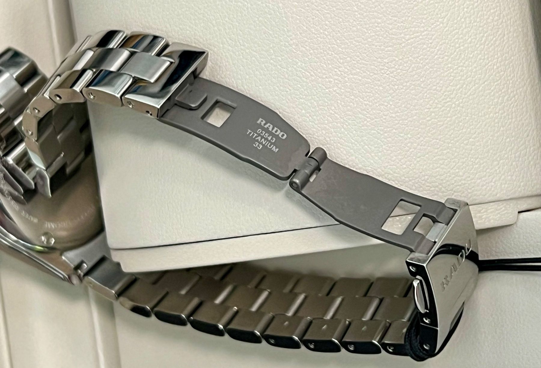 Rado Montres: Rado Hyperchrome Lady 31mm Quartz Date – Neuf avec emballage d'origine à Sion par ROBY_ROBY_ROBY 4