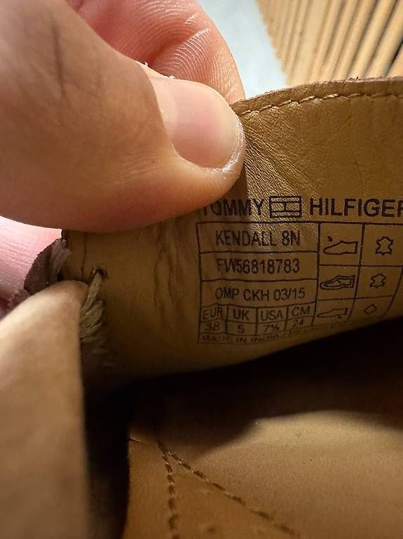 Scarpe da donna: Tommy Hilfiger Mokassin Gr. 38 – Usato da Liestal venduto da Schatzsucher90 2