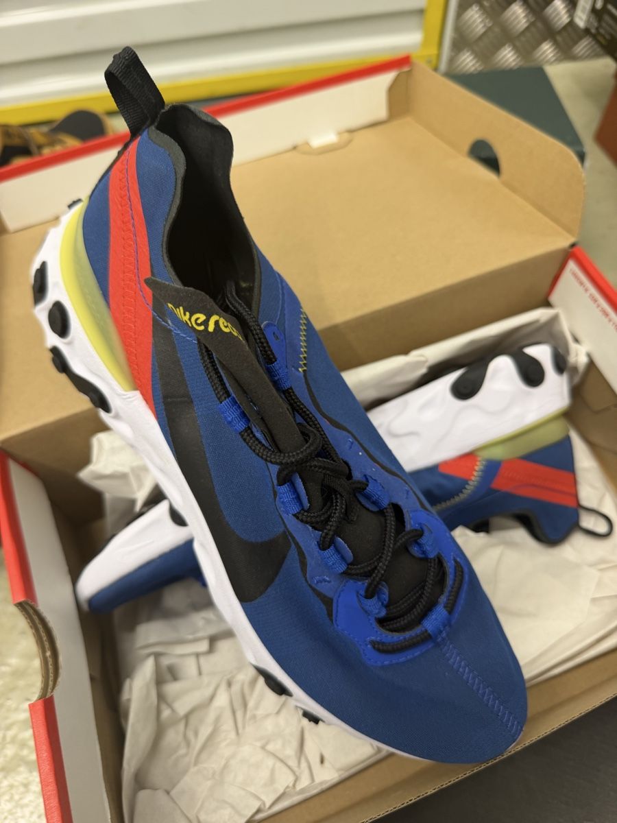 Nike Scarpe da uomo: Baskets Nike React Element 55 bleu taille 43 neuf – Nuovo e nell'imballaggio originale da Lausanne venduto da ordinaire 1
