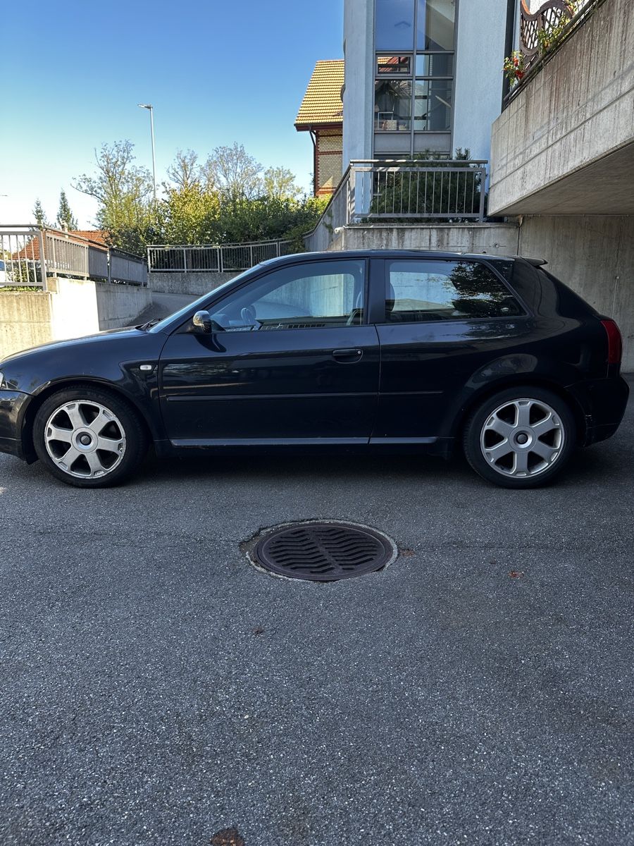 Audi Automobili: Audi S3 8L – Usato da Neftenbach venduto da Davin10 2