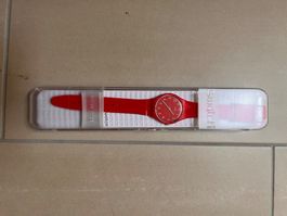 Orologio Swatch rosso con scatola originale come nuovo