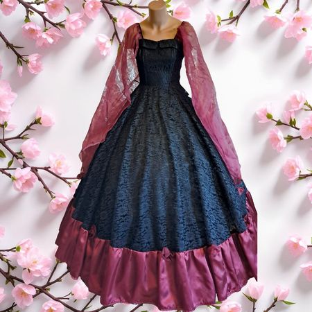 zauberhaftes Ballkleid Prinzessin Gothic Halloween