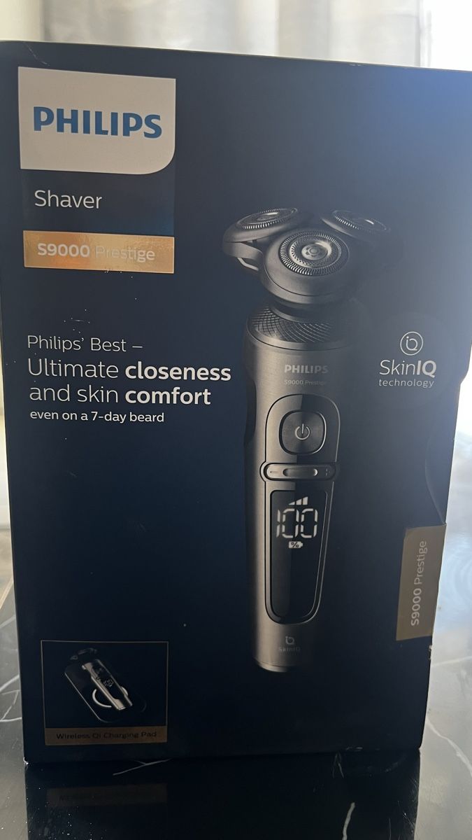 Philips Gesichtspflege: Rasoir Philips S9000 Prestige neuf – Neu und originalverpackt aus Chessel von why_pxw6