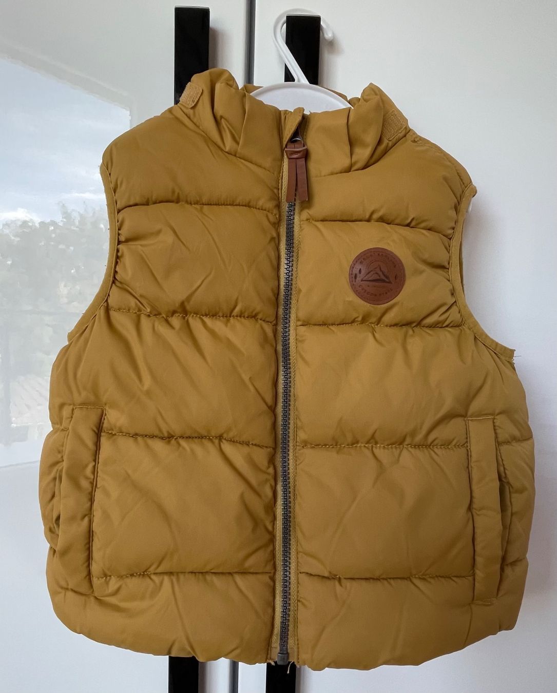 H&M Sonstige Jungenkleidung: Gilet col cappuccio H&M – Gebraucht aus Castel San Pietro von Moregi