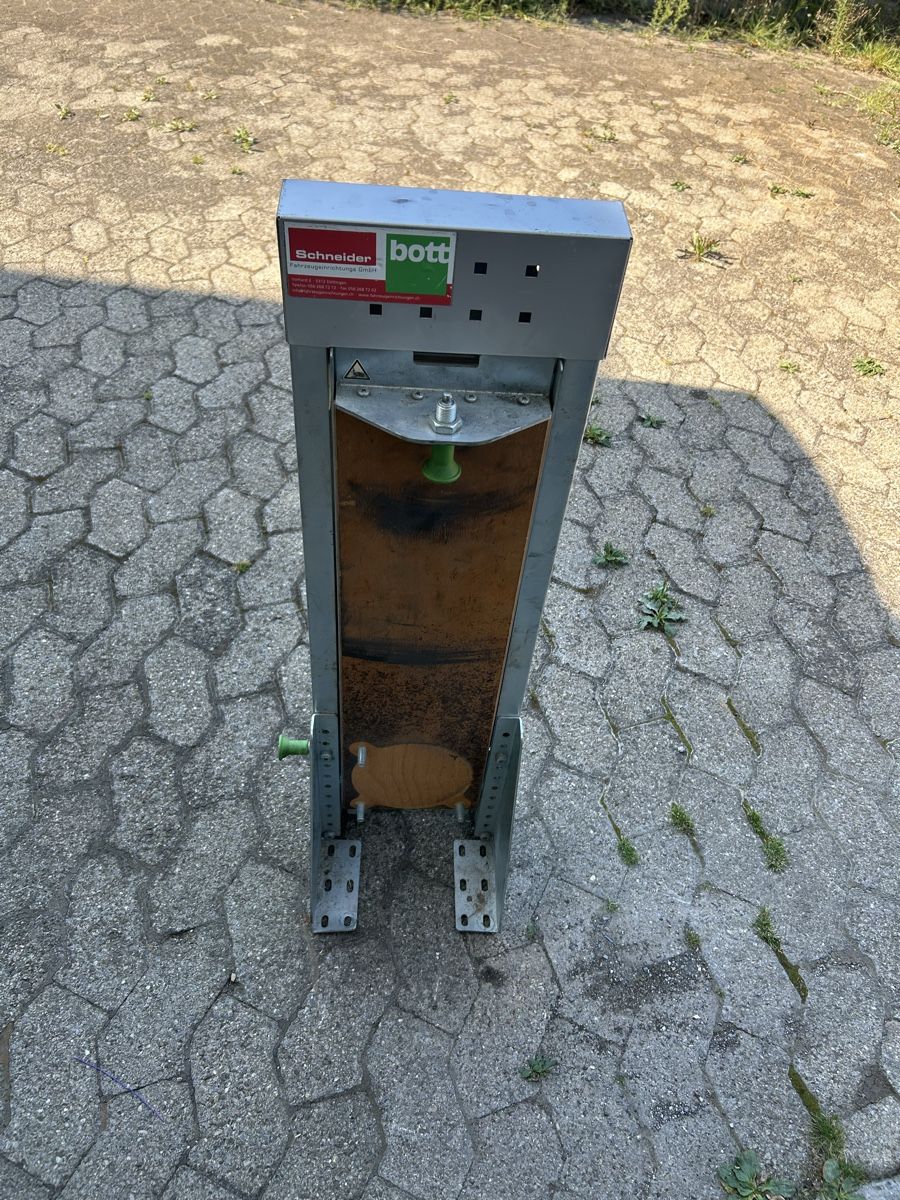 Alle Werkzeuge: Fahrzeug gestell – Gebraucht aus Rickenbach LU von Brutus05 5