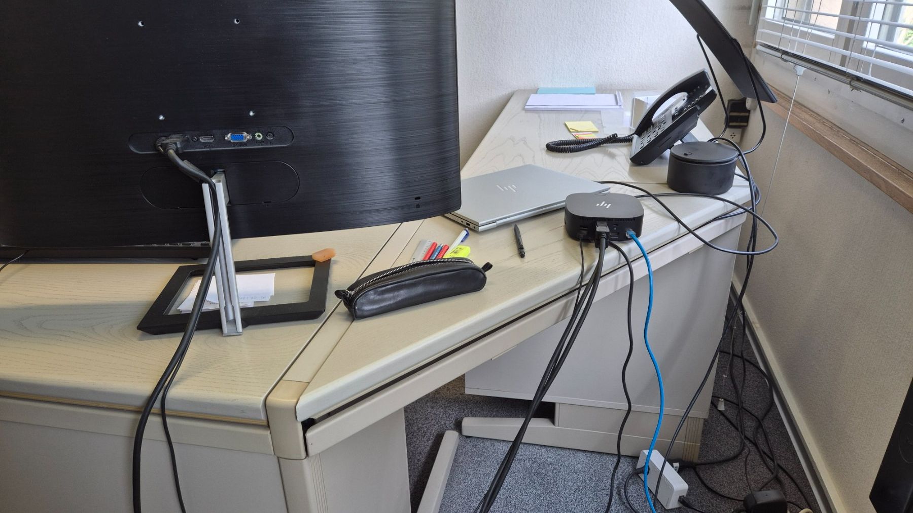 Schreibtische: Chefschreibtisch – Gebraucht aus Stettlen von kur_ss2z 7