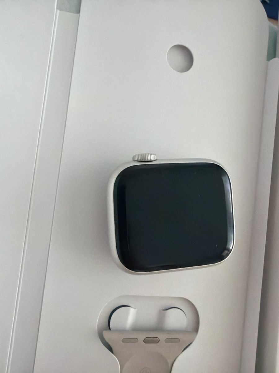 Apple Smartwatch: Apple Watch - Serie 8 – Gebraucht aus zürich von may_yj9f 3