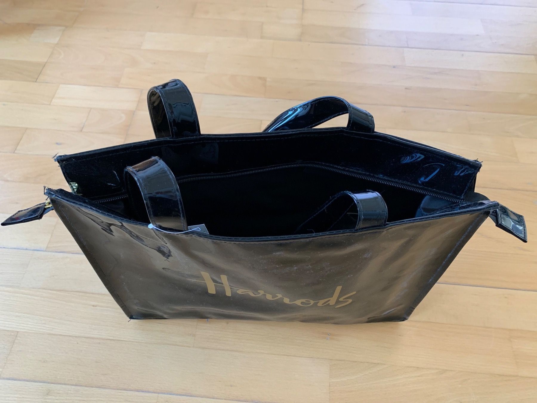 Sacs femmes: Tasche – Neuf avec emballage d'origine à Udligenswil par Trisha70 1