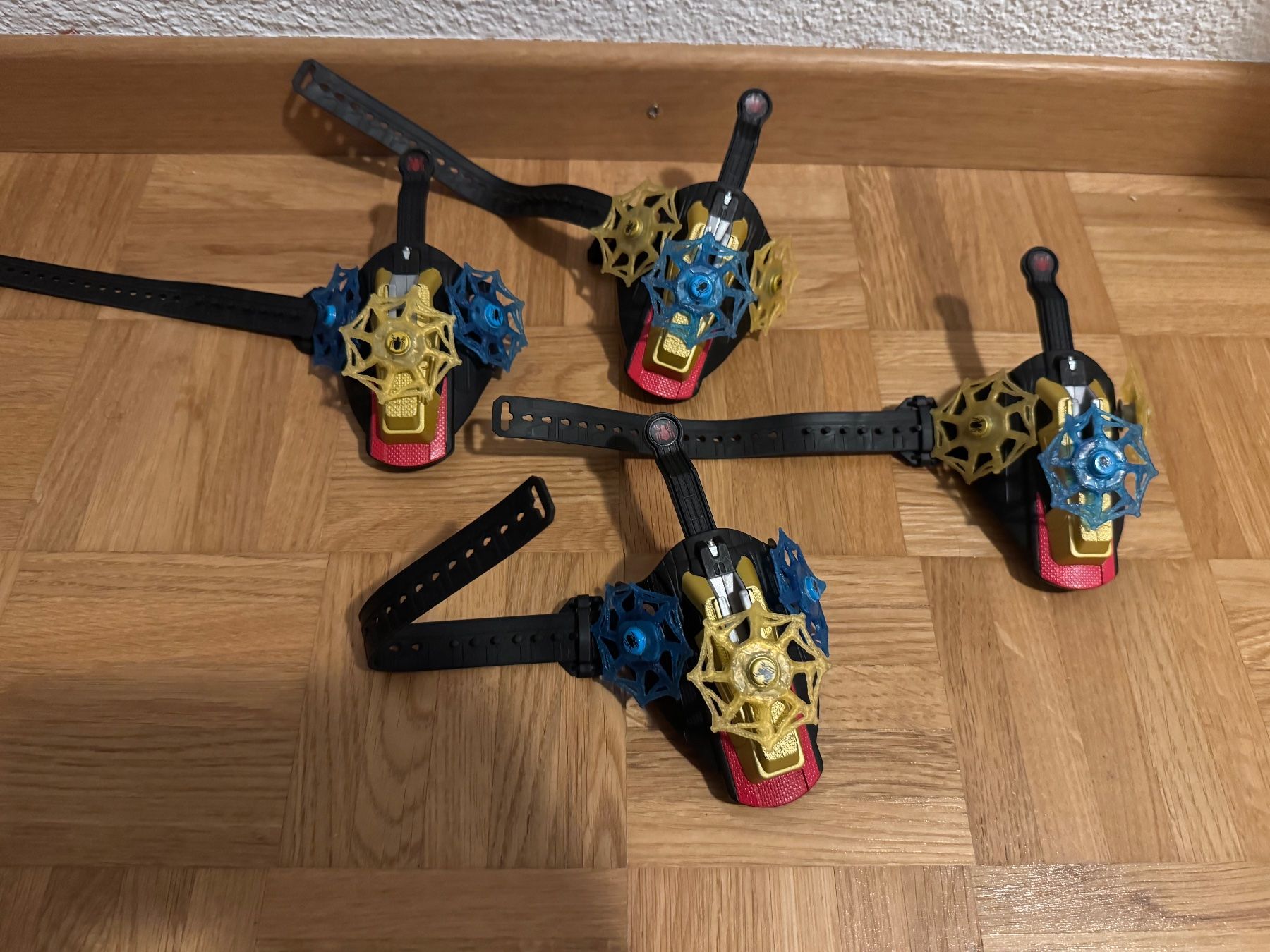 Spielzeuge: 4x Shooter Spiderman – Gebraucht aus Zürich von MaSte
