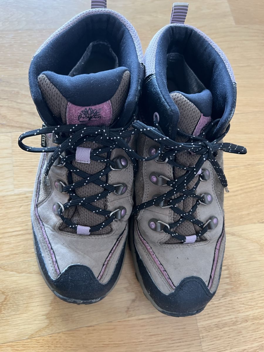 Timberland Scarpe da donna: Chaussures de randonnée Timberland GORE-TEX 38 – Usato da Lausanne venduto da gun_ht7n 1