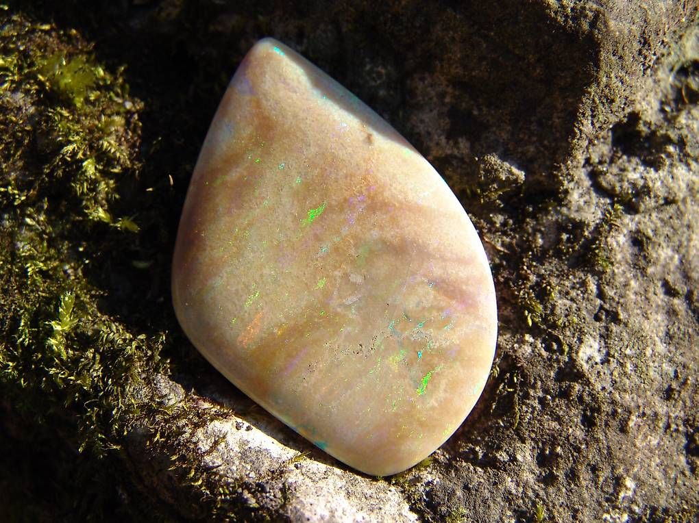 Pierres précieuses: Opal  – D'occasion à Wigoltingen par SANDROPAL 1