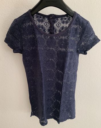 T-Shirt aus dunkelblauer Spitze