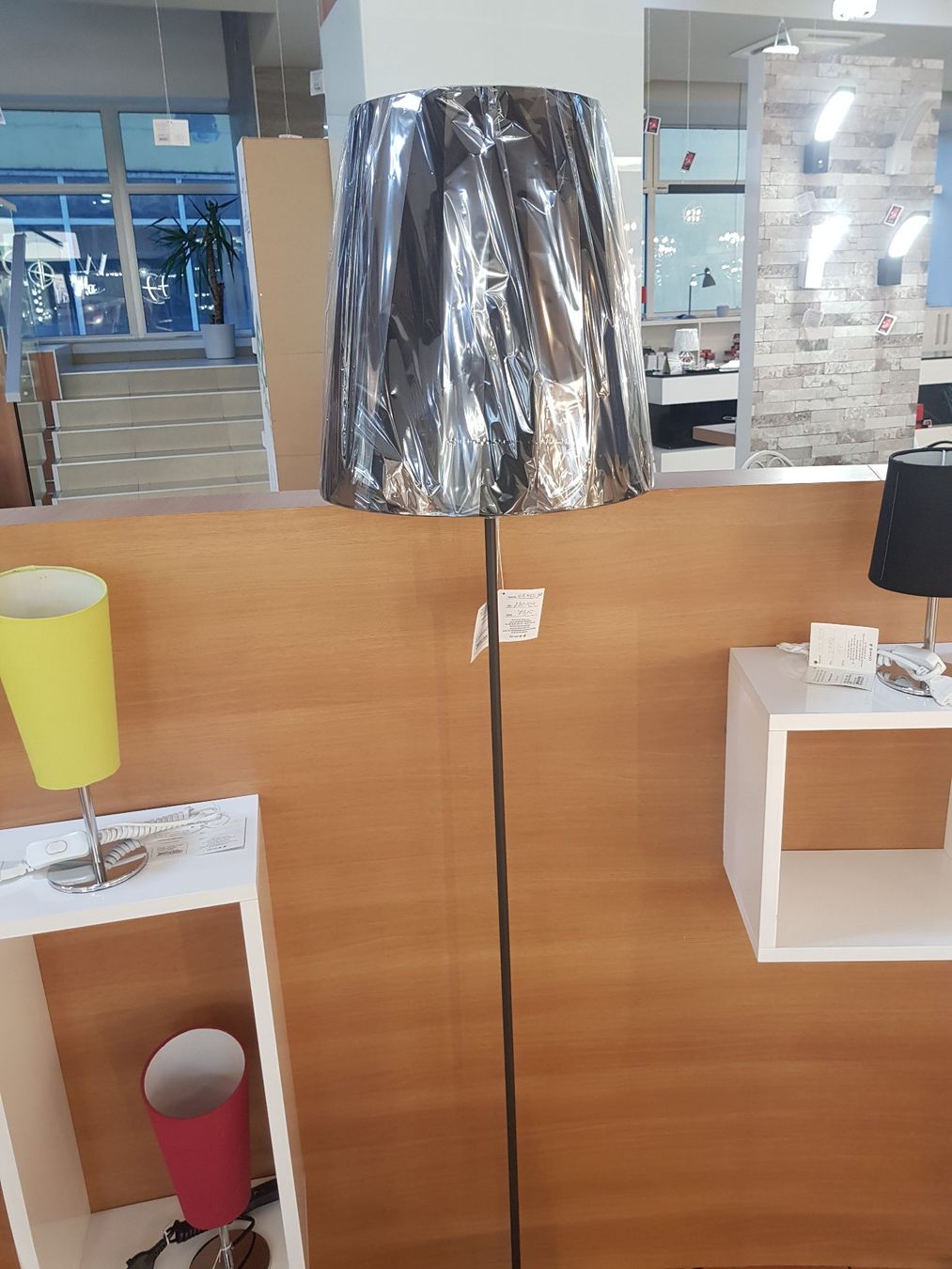 Lampade: ELY STEHLAMPE SCHWARZ – Usato da Altendorf venduto da Anddus-light