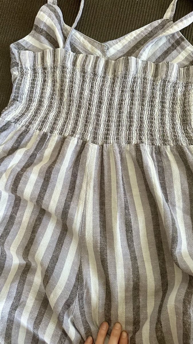 Lotti di vestiti: Combinaison rayée NEXT  lin, taille 40 + veste Calvin Klein – Usato da Vuippens venduto da ale_6gkb 4