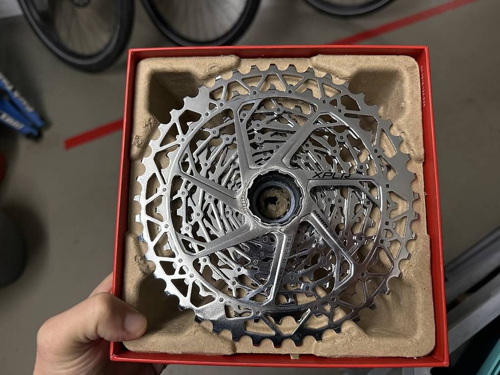 Pièces détachées: SRAM kassette Rival XPLR 10-44 – D'occasion à Zug par welcomecycles 1