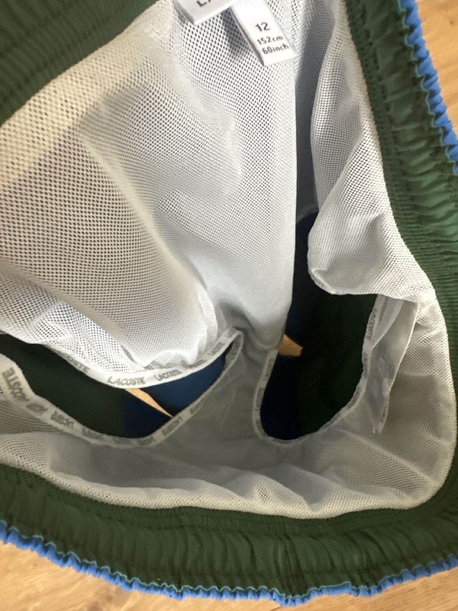 Lacoste Badehosen: Maillot de bain Lacoste bleu taille 12 152cm – Neu (gemäss Beschreibung) aus Commugny von rus_my8v 5