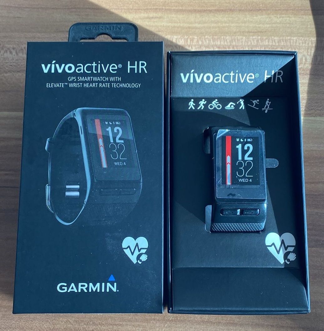 Garmin Smartwatch: GARMIN vivoactive HR – Usato da Wagenhausen venduto da Svema