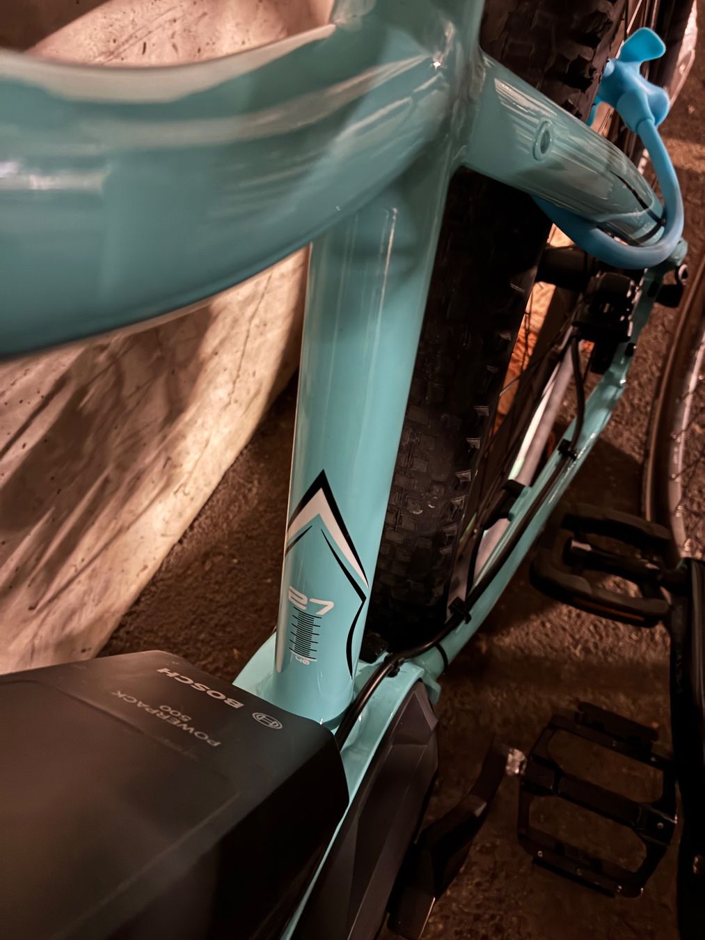 Univega Biciclette: Vélo électrique Univega E-Vision 27" Sky – Bosch – Usato da Belfaux venduto da Ac27101997 4