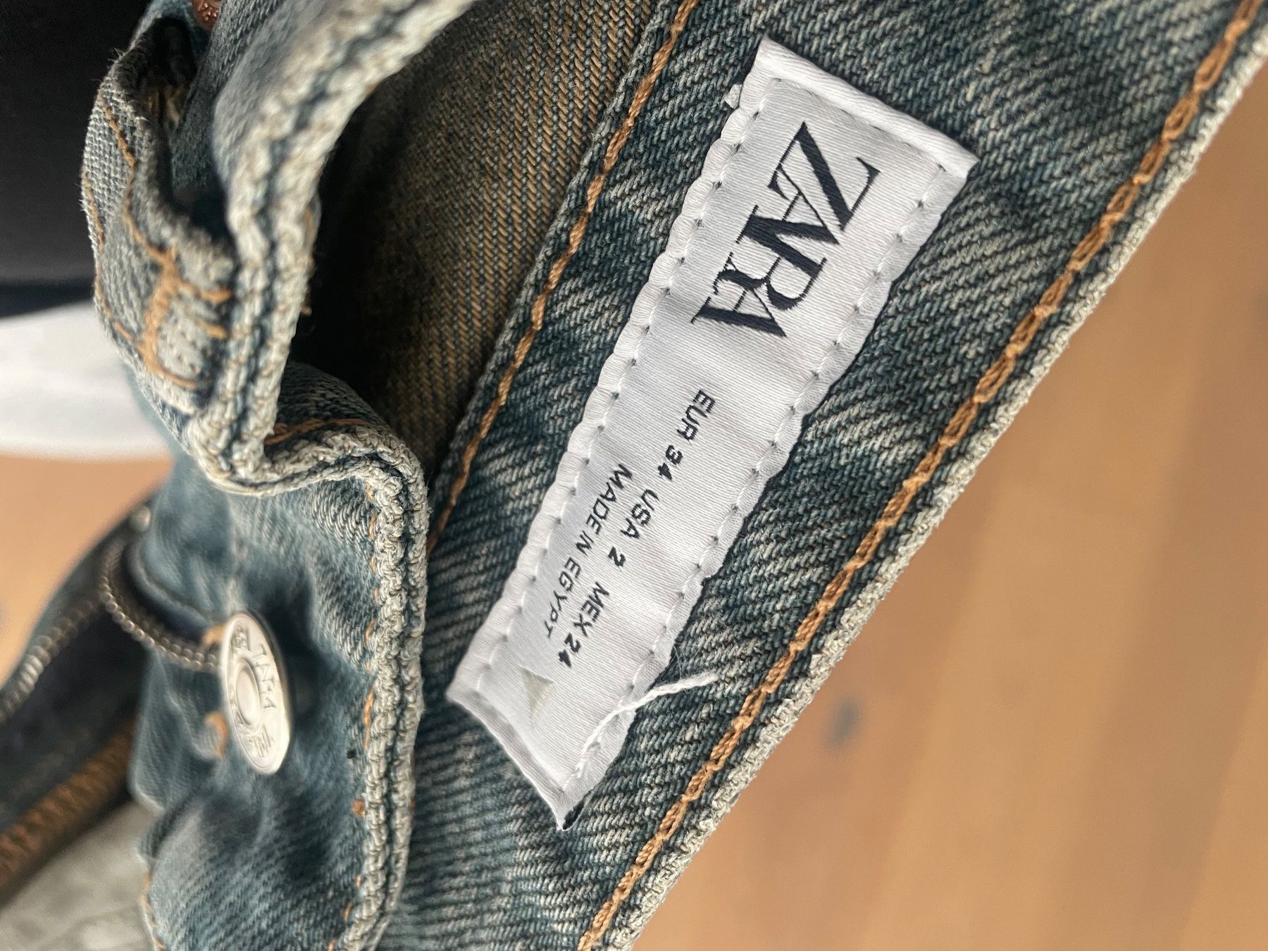 Zara Jeans: Jeans von ZARA – Usato da Richterswil venduto da KAYLEIGH_77 2