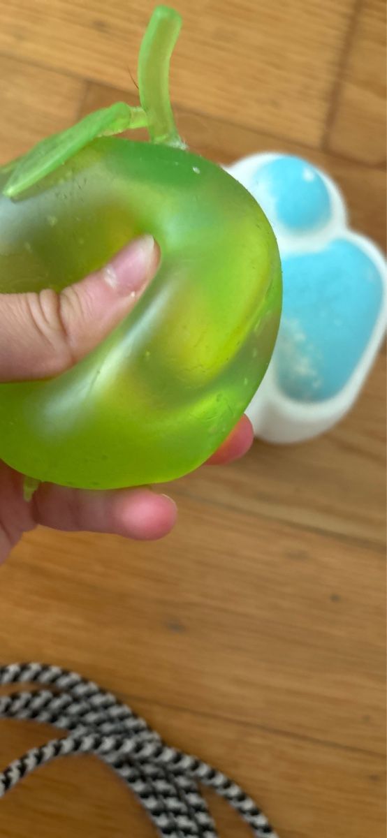 Giocattoli: Abfall und katzen Pfoten Squishy – Usato da rothrist venduto da impossible02 2