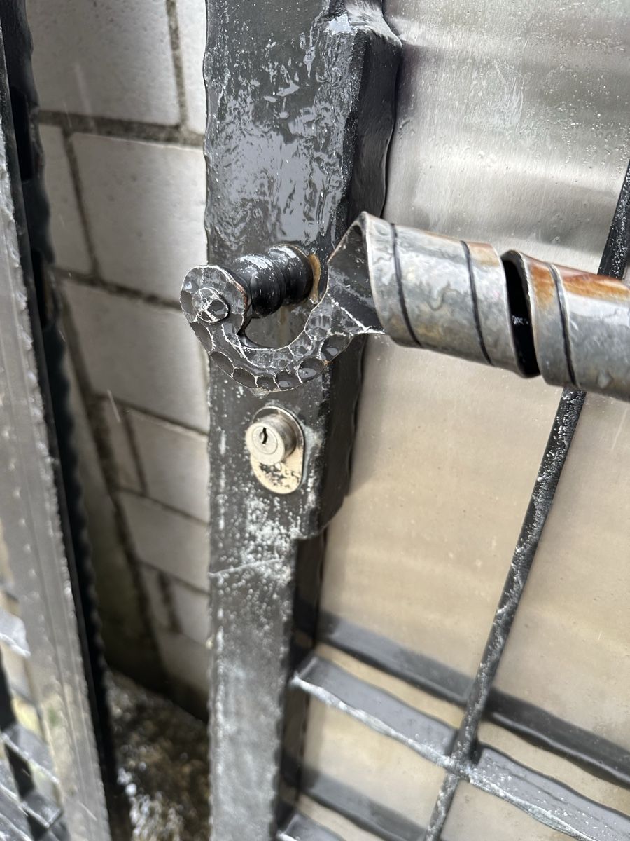 Grilles & Grillages: Eisentor Einfahrtstor Schmiedeisen – D'occasion à Villmergen par Bezdupe 4