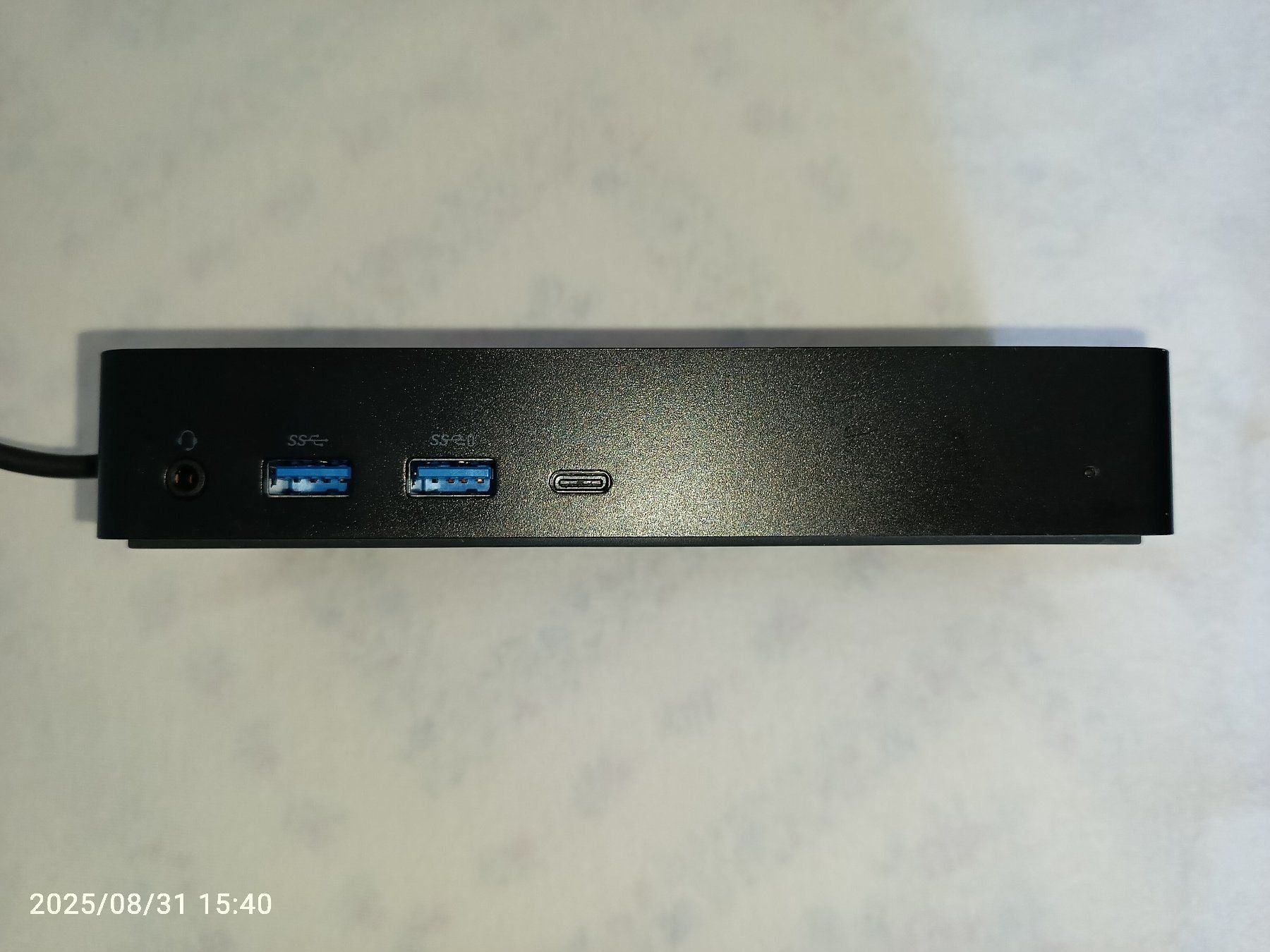 Dell Docking station: Dell D6000 Universal Docking Station – Usato da Zürich venduto da tac_58l2 2