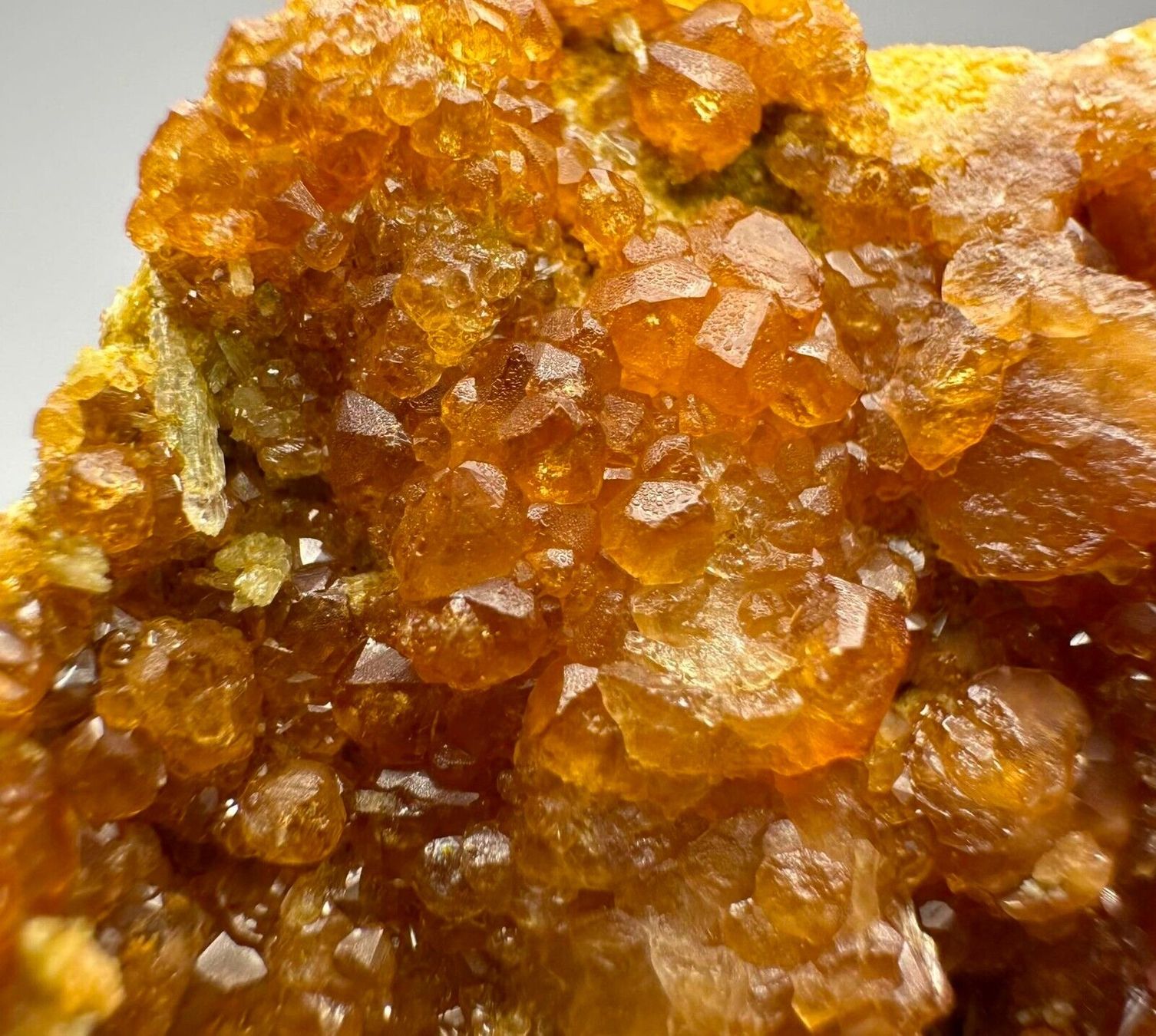 Minerali & Pietre curative: Hessonite , Zermatt-Saas Fee region, Valais – Usato da Figino venduto da minshop 3