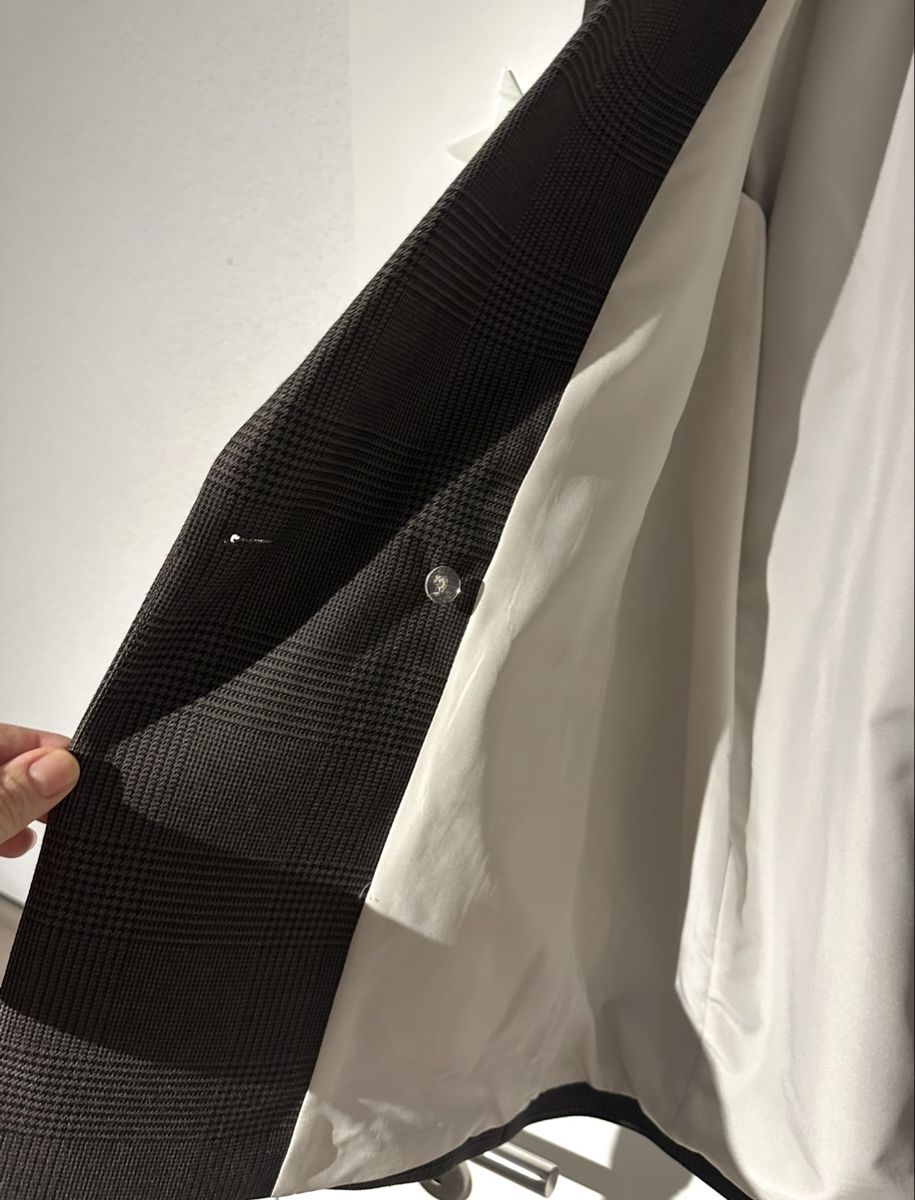 H&M Jacken: H&M Blazer Gr. XS – Gebraucht aus Dübendorf von nat_h9wg 2