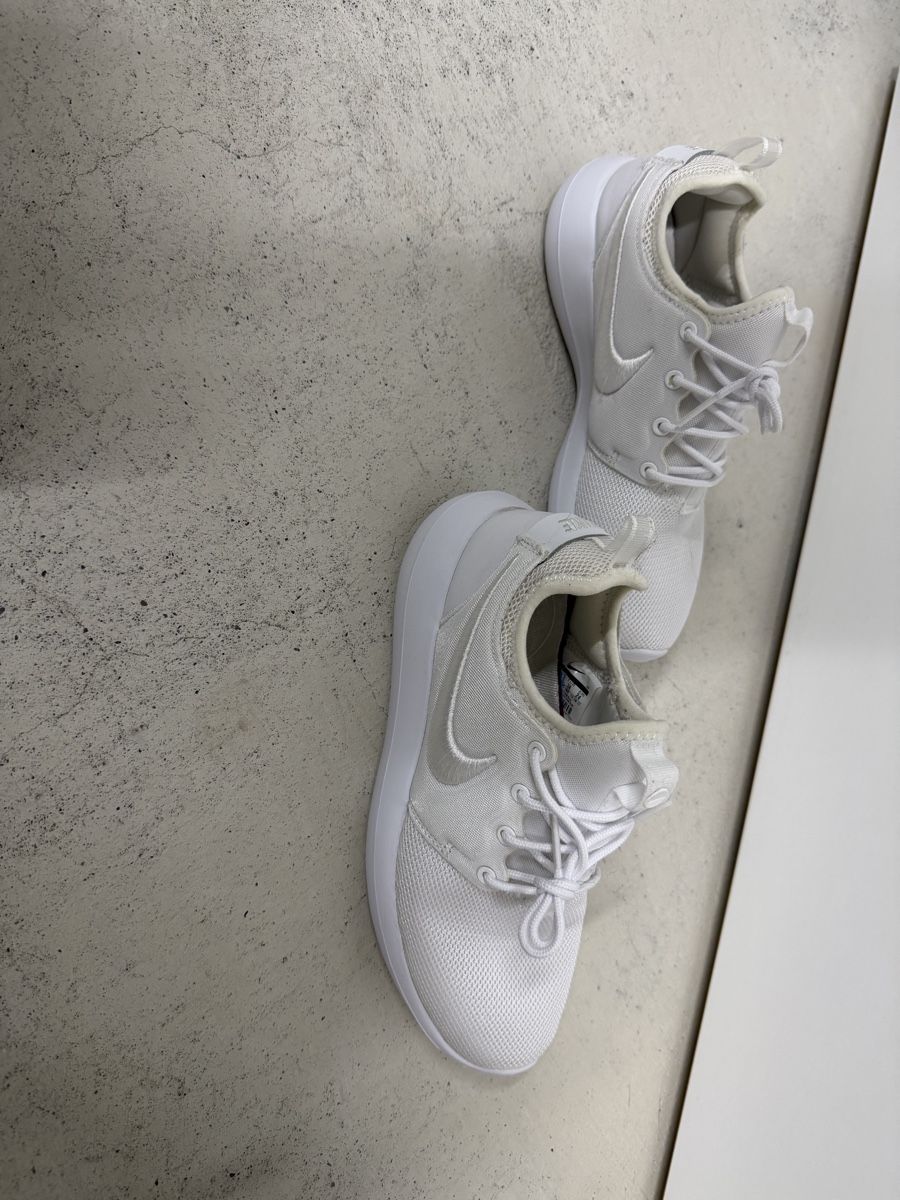 Nike Scarpe da donna: Nike Schuhe Grösse 38 – Usato da Embrach venduto da mel20 1