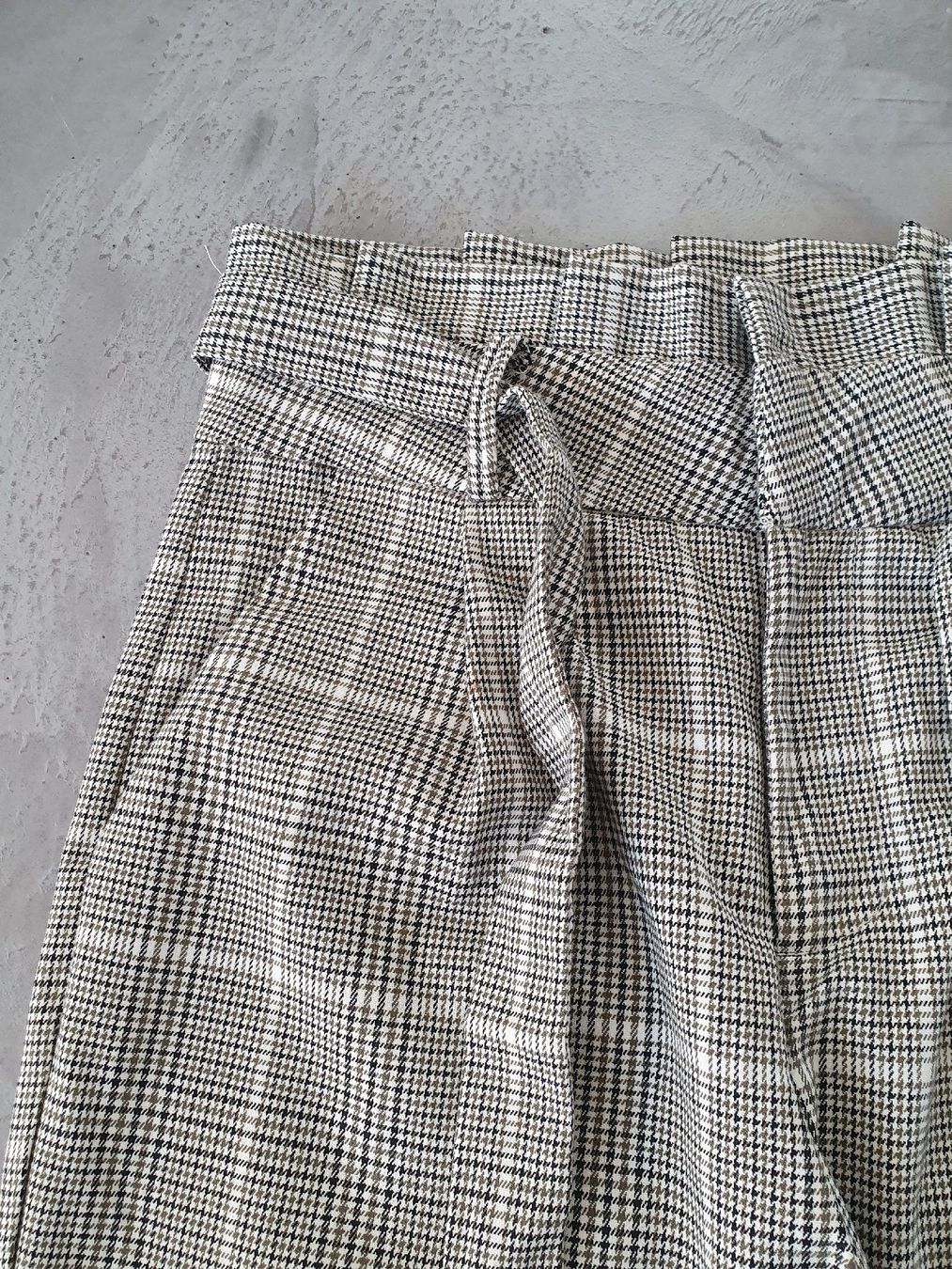 Vero Moda Pantaloni: Stoffhose, kariert, XS – Usato da Steinach venduto da Xamax18 2