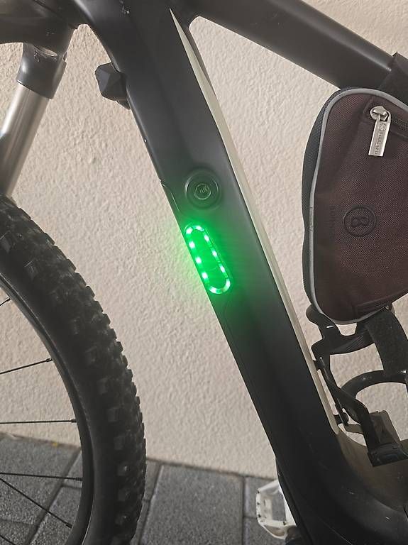 Velos: Specialized E-Mountainbike – Gebraucht aus Möriken AG von edi.m 1